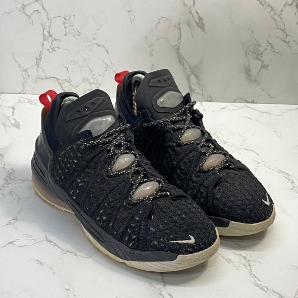 Nike Lebron James XVIII 18 Basketball Shoes CW2760-001 Youth 6